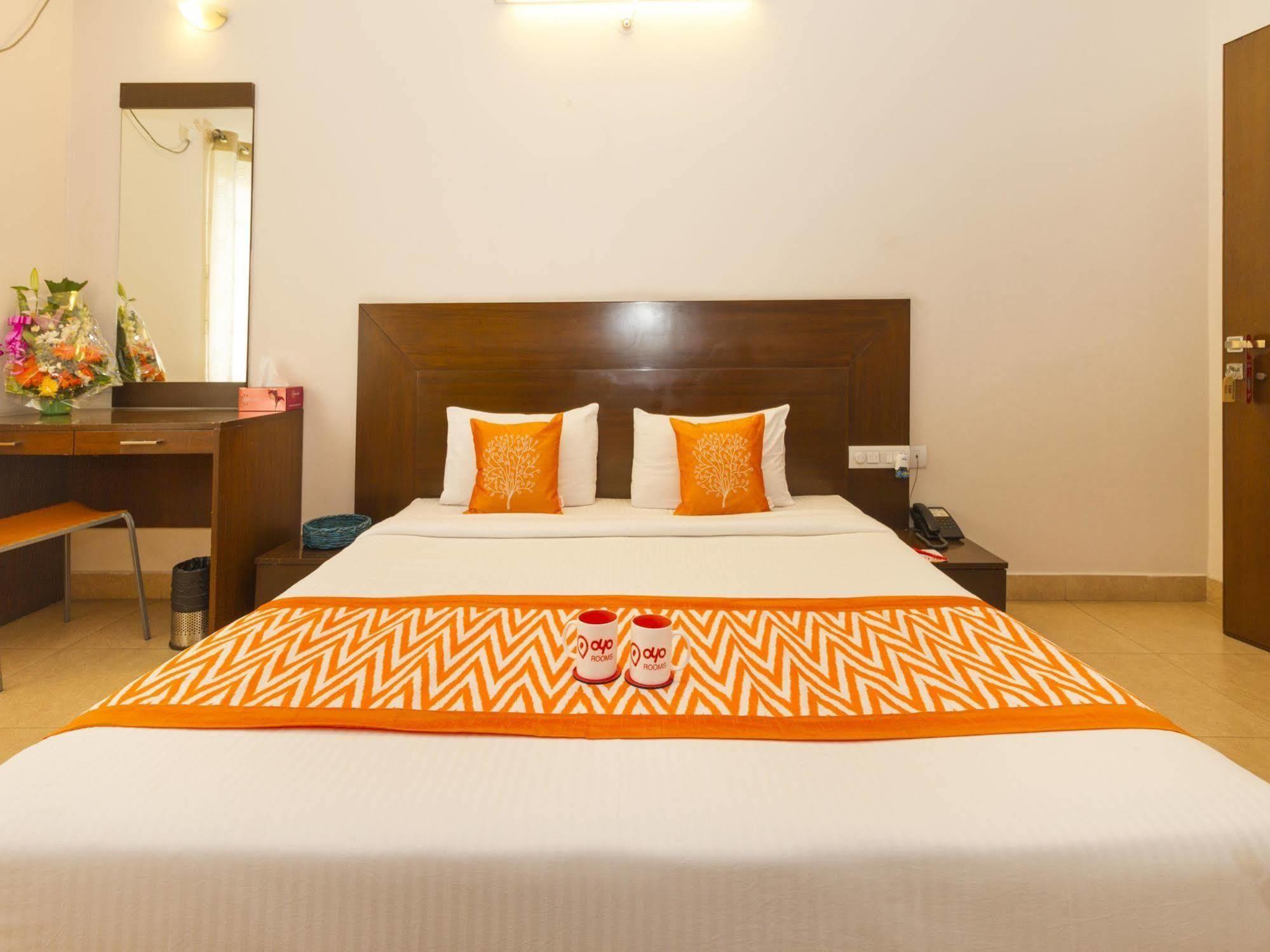 Oyo Rooms Rt Nagar Bangalore Exteriör bild