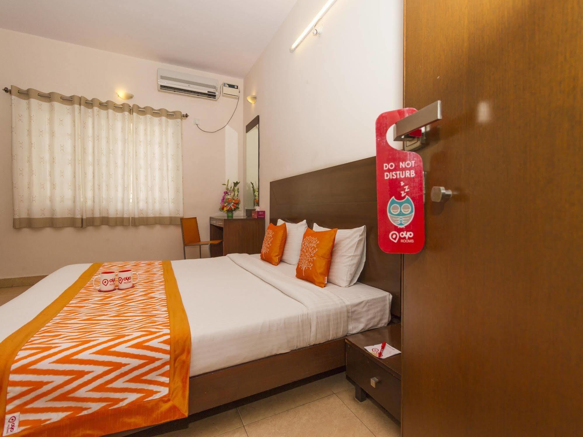 Oyo Rooms Rt Nagar Bangalore Exteriör bild
